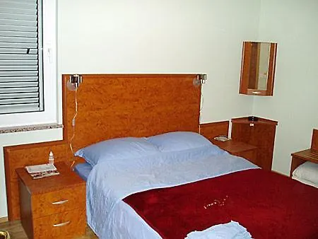 Vrbanc Apartment *